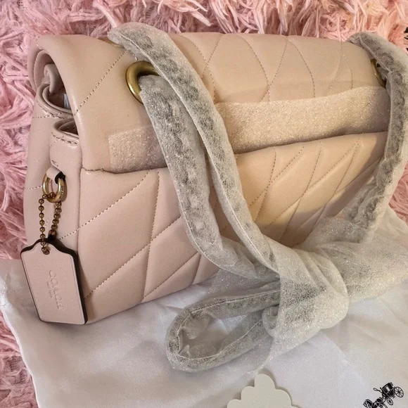 🩷 Brand New with Tags: Coach Tabby Bag with Pillow Quilting in Blush! Sold out! - Picture 7 of 14